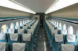 THSR 700T Sitzplätze in der Standard-Klasse – 2006 © Ronny Mang