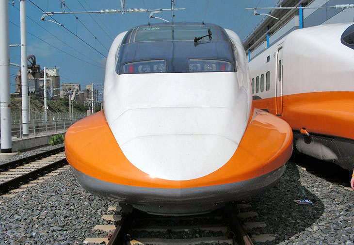 http://www.hochgeschwindigkeitszuege.com/taiwan/fotos-taiwan/taiwan-shinkansen-700-t-04-gr.jpg