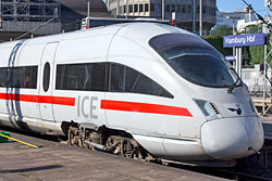 ICE-TD verlässt Hamburg Hbf
