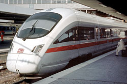 ICE-TD in München Hbf  © 07/2001 Andre Werske