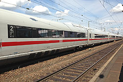 ICE 3, Baureihe 407 bei Versuchsfahrt in Würzburg Hbf.  © 24.06.2014 André Werske