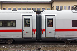 ICx Prototyp in Würzburg Hbf.  © 29.10.2015 Andre Werske