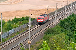 Baureihe 120 auf NBS "Würzburg - Hannover" bei Leinach