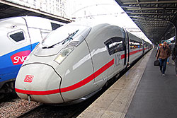 ICE 3 Baureihe 407 in Paris Gare de l´est.  © 28.10.2015 Sascha Guido Jansen