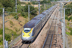 Eurostar e320 an der LGV Nord in der Nähe vom Gare TGV Haute Picardie.  © 14.09.2016 Andre Werske