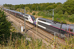 TGV Duplex an der LGV Nord in der Nähe vom Gare TGV Haute Picardie.  © 14.09.2016 Andre Werske