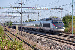 TGV PSE an der LGV Nord in der Nähe vom Gare TGV Haute Picardie.  © 14.09.2016 Andre Werske