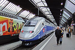 TGV Duplex in Zürich, Richtung Basel – Paris.