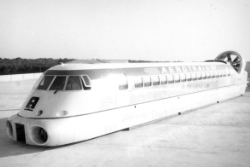 Aérotrain I80 250 © 06.03.2015 Phil (CC BY-SA 4.0)