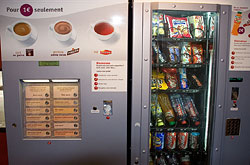 Snackautomaten im TGV-Est  © 26.05.2007 Andre Werske