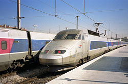 TGV Réseau in Marseille  © 09/2003 Andre Werske