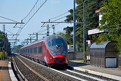 .italo AGV (ETR 575) bei Castelnuovo del Garda  © 03.09.2021 Matthias Kümmel
