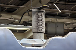 Der Stromabnehmer der Serie 500 ist eingehaust und ähnlich den Flügeln einer Eule leise konstruiert. © D A J Fossett