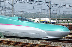 JR E5 (S11) Vorserienzug in Sendai
