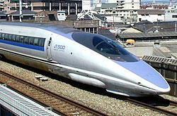 Shinkansen Serie 500  ©   Shinji Iwai