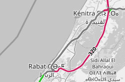OpenRailwayMap: Die Höchstgeschwindigkeit auf der Strecke zwischen Kénitra und Rabat liegt angeblich bei 320 km/h.