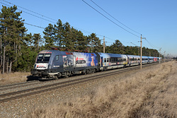 railjet 248 "Red Bulletin Fashion" bei St. Egyden, Österreich.  © 13.01.2015 Lukas Kriwetz