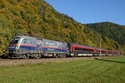 railjet 555 auf der Südbahn  ©  Lukas Kriwetz