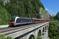 Railjet 133 am Breitenstein-Krauselklausenviadukt  © 31.07.2020 Lukas Kriwitz