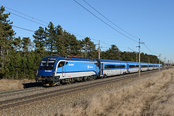 railjet 236 "Gustav Mahler" bei St. Egyden, Österreich.  © 13.01.2015 Lukas Kriwetz