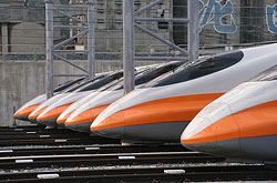 THSR 700-T Parade in Taiwan  © 2006 Ronny Mang